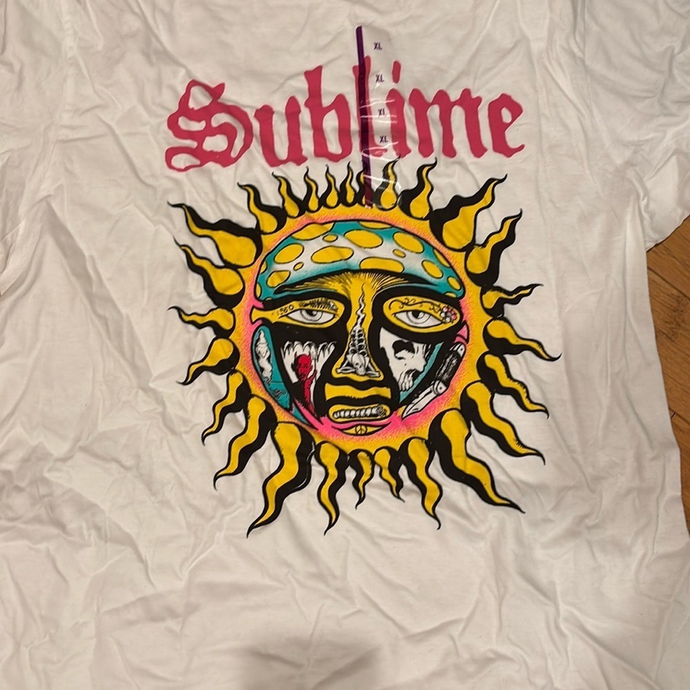 Sublime white Tshirt new 🆕